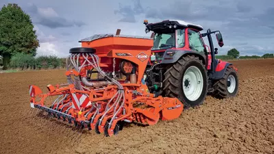 Photo du nouveau modèle de combiné de semis VENTA 320 KUHN 