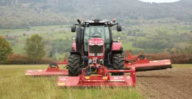 Photo du broyeur polyvalent BP 8300 en action 