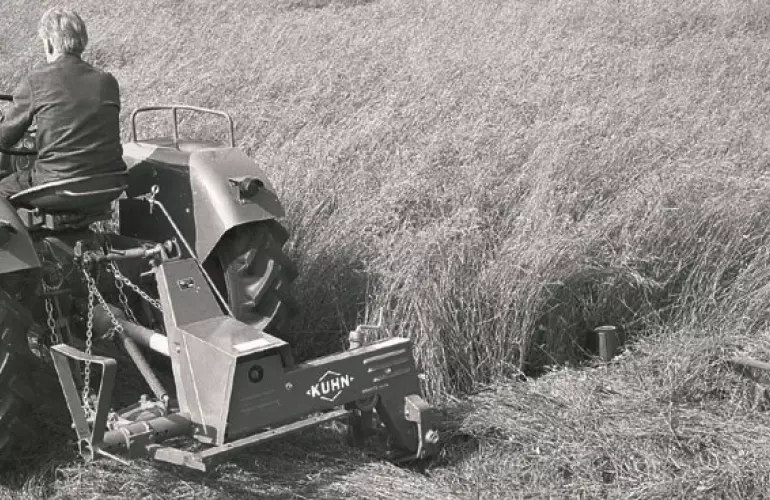 1967 - Launch the 1st disc mowers in the World