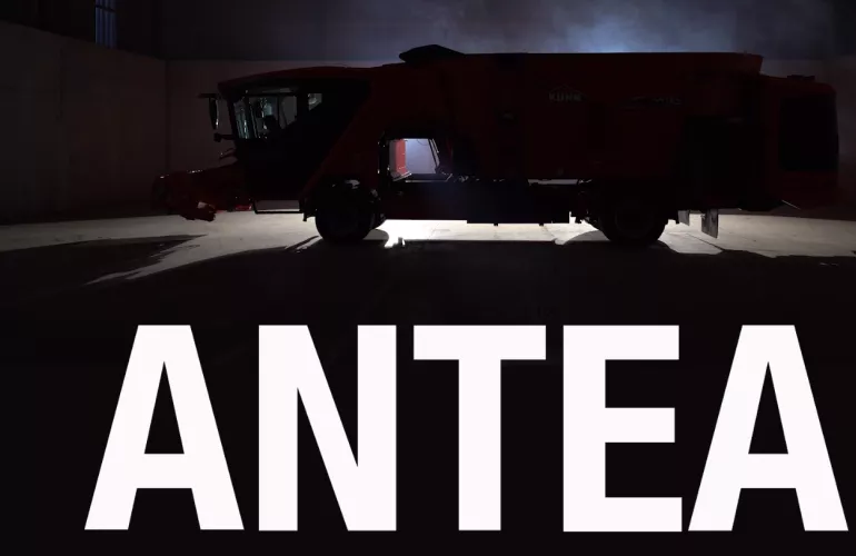 Silhouette Melangeuse automotrice ANTEA