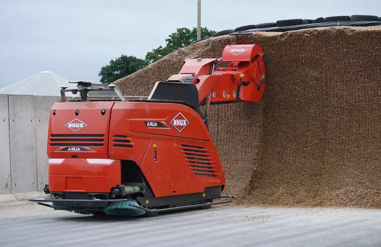 Mélangeuse automotrice aura 