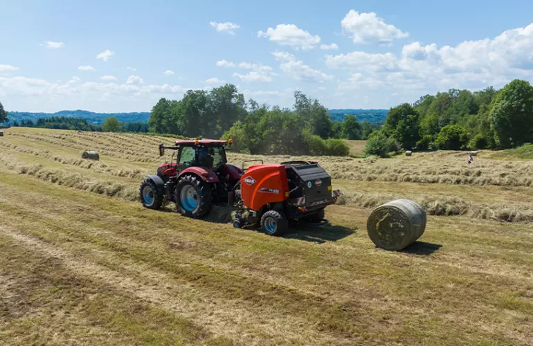 Presses à balles rondes FB3125 KUHN