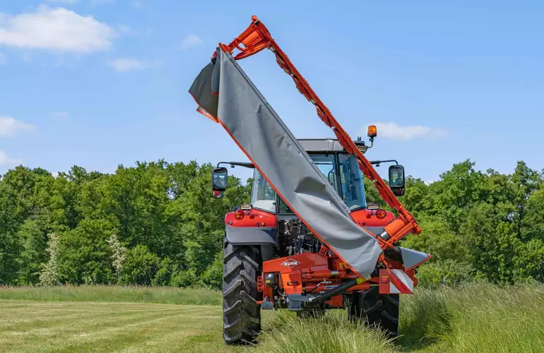 faucheuse à repliage vertical GMD 3515