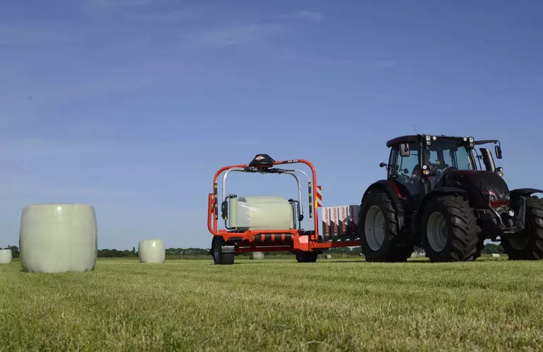 Enrubanneuse RW 1810 KUHN