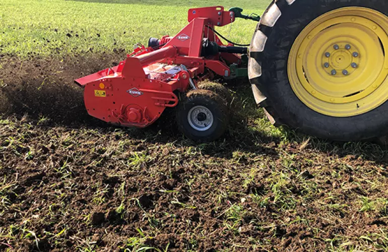 Photo fraise rotative EL BIOMULCH KUHN