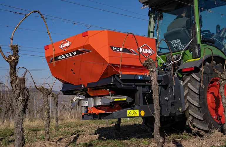 distributeurs d'engrais mds 8.2 W KUHN