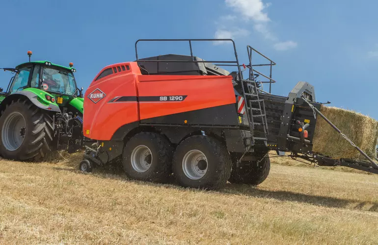 Presse SB 1290 au travail