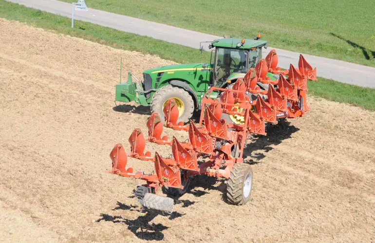 Vue du demi-tour en fourrière de la VARI-CHALLENGER