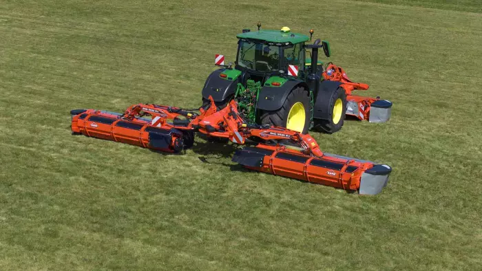 Nouvelle faucheuse KUHN à groupeur à vis GMD 9530 RV