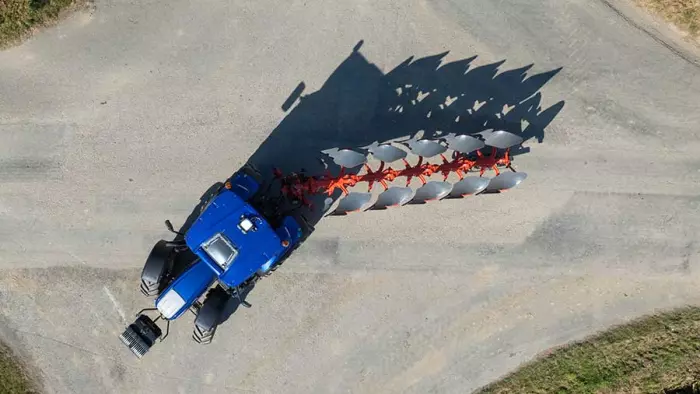 Charrue portée MASTER M au transport