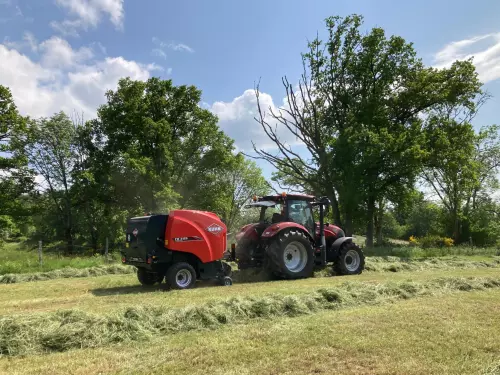 presse à balles rondes FB3125