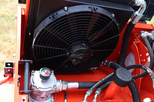 Refroidisseur surdimensionné de série