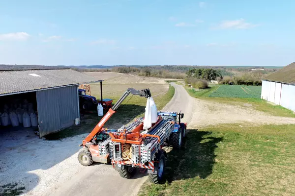 Remplissage rapide et pratique du distributeur AERO GT