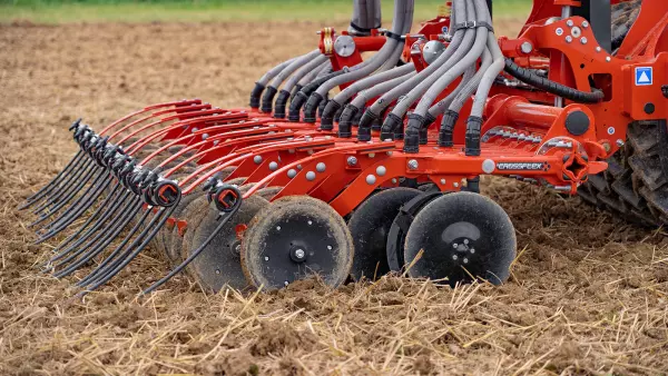 CROSSFLEX seeding bar