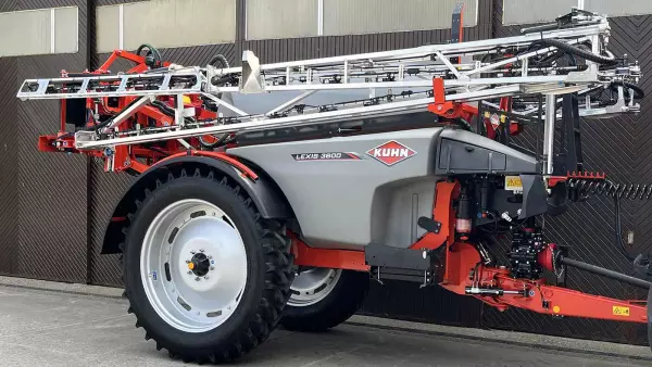 Cuve de rinçage positionnée au centre de la machine