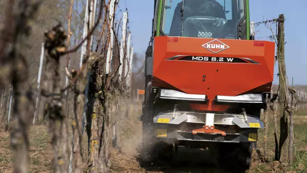 MDS 8.2 W équipé de la pesée intégrée pour une régulation de la dose d'engrais