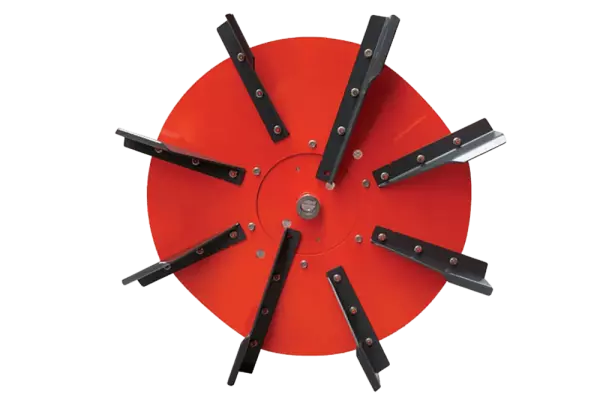 Quantité de paille homogène et bien-être des animaux respectés avec la pailleuse distributrice KUHN PRIMOR 2060 S