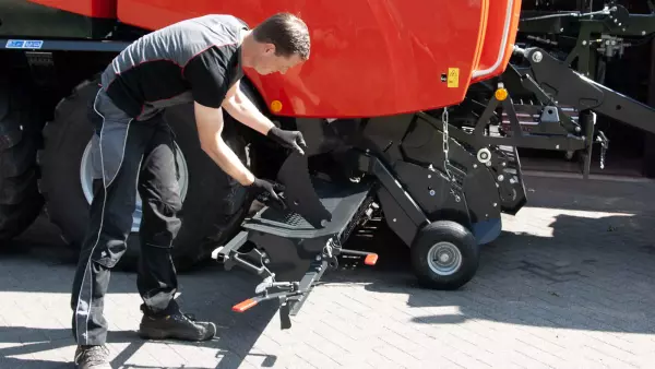 Easy and comfortable knife exchange thanks to the sliding cassette system