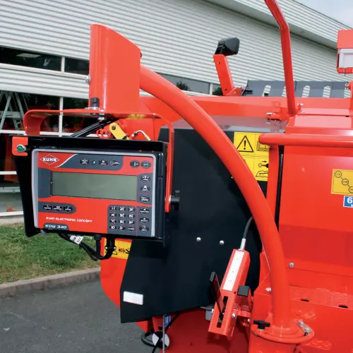 Pesée sur ATHENOR pour une meilleure gestion des stocks fourragers