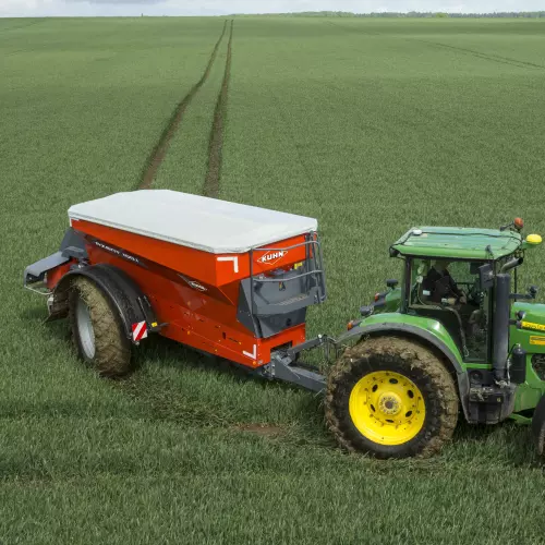 Essieu directeur avec gyroscope intégré pour distributeur à engrais AXENT 100.1