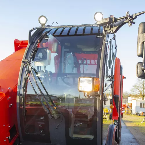 Les rétroviseurs rabattables électriquement, idéals pour les accès difficiles
