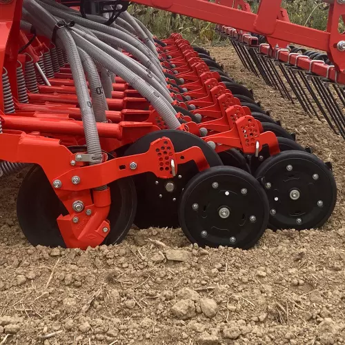 Roulettes de rappui et de contrôle de profondeur