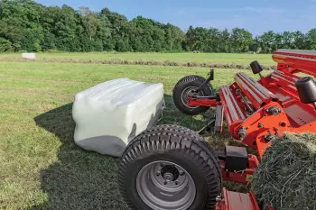 Photo châssis de l'enrubanneuse de balles rondes et carrées SW 1614