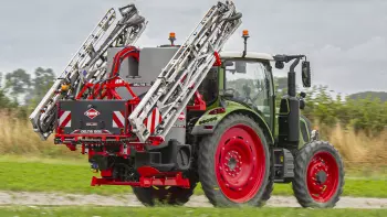 Photo du pulvérisateur porté DELTIS 2 au transport