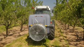 KUHN GEO porté au travail
