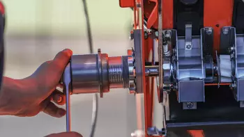 Distribution à cannelures volumétriques hélicoïdales HELICA