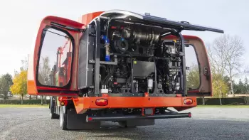 Le compartiment moteur des SPW Intense est synonyme d'accessibilité et facilité de maintenance.