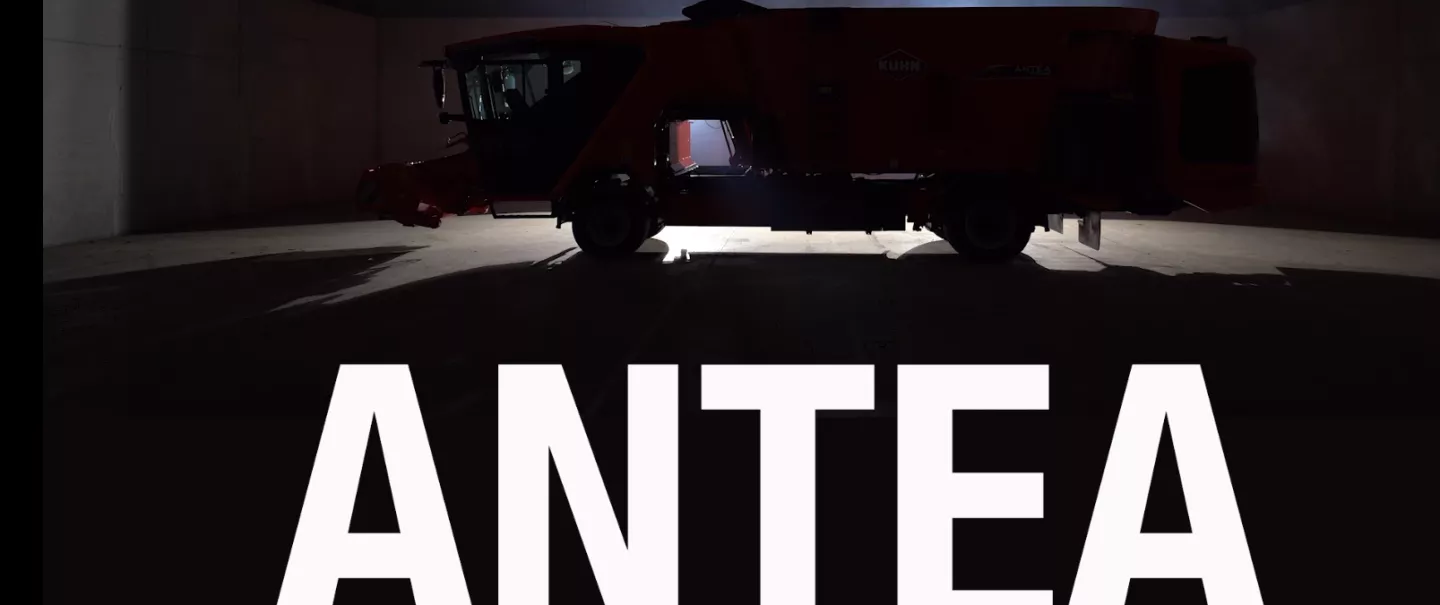 Silhouette Melangeuse automotrice ANTEA