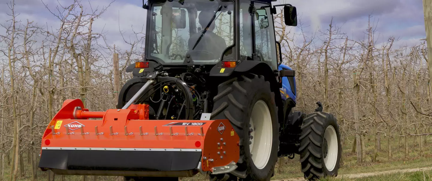 Photo du broyeur BV 1800 KUHN au transport sur route
