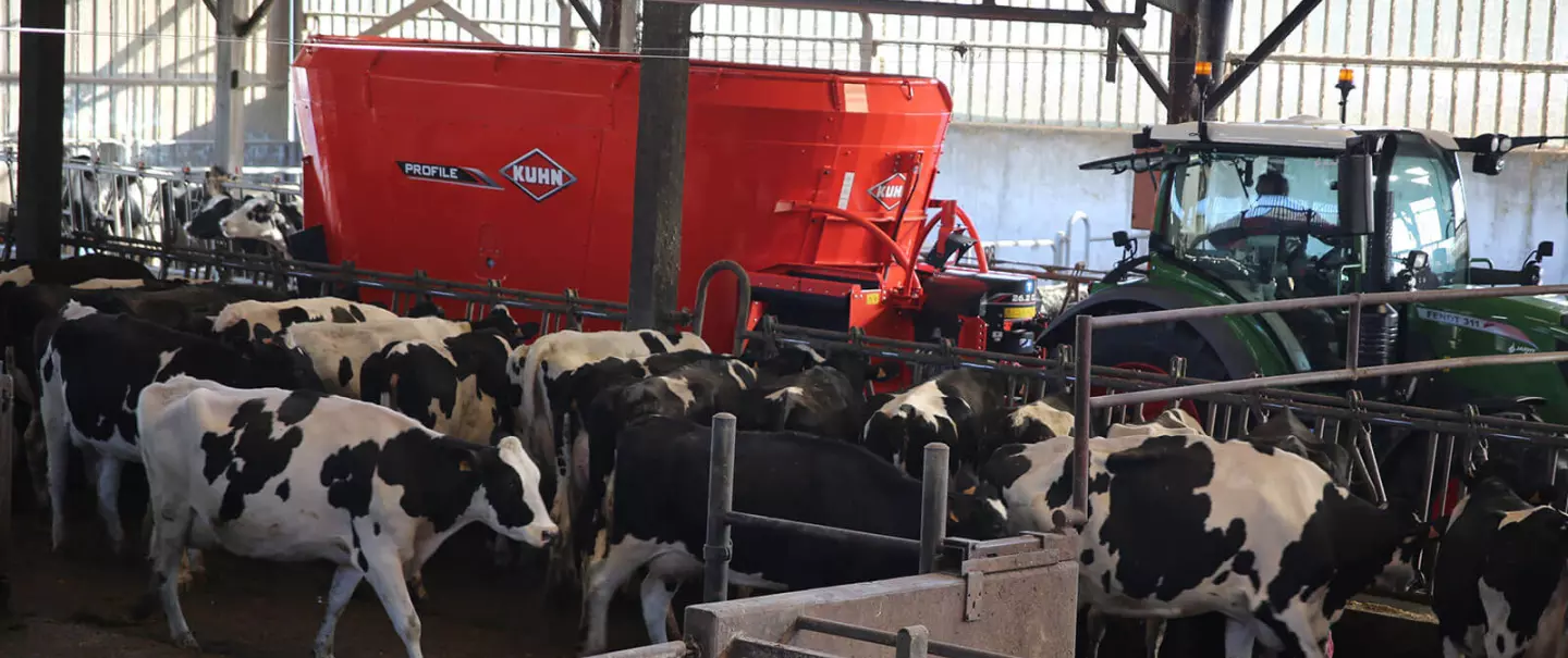 Photo de profil mélangeuse traînée PROFILE 2 CL