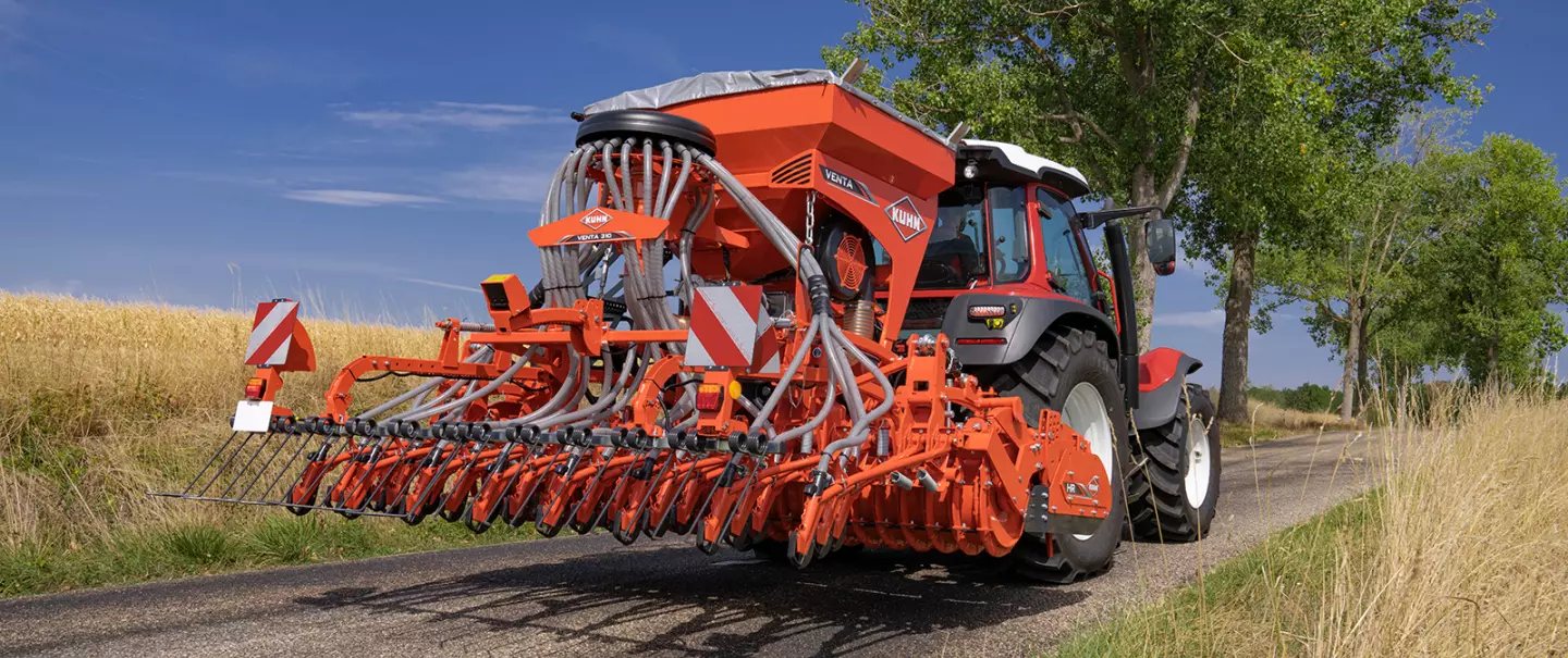 Combiné de semis VENTA 310 au transport