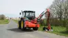 Photo de l'épareuse POLY-LONGER au travail vue arrière