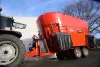 Photo de mélangeuse traînée PROFILE 2 DL et tracteur