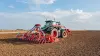 Combiné de semis KUHN au travail - HR 6040 RCS et BTFR 6010 (socs)
