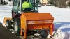 Distributeur polyvalent de sel et de sable UKS 120 et entretien des routes en hiver